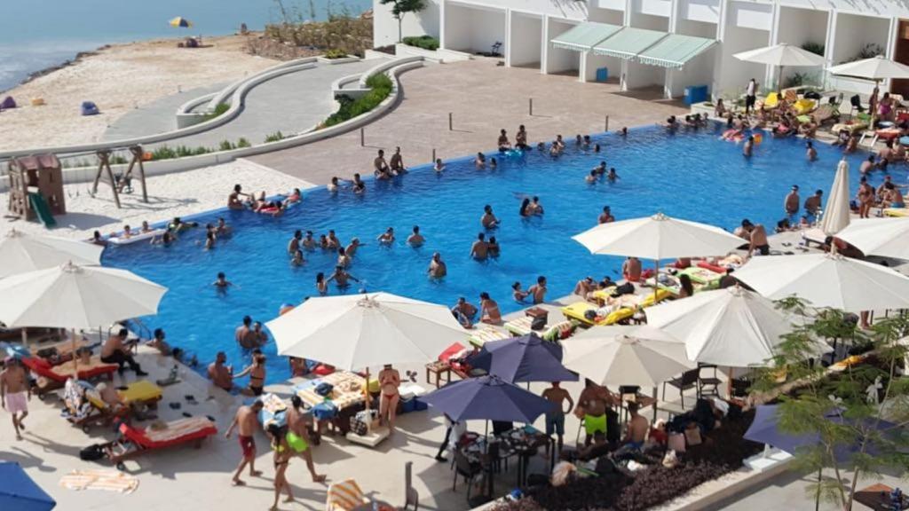 Porto Dead Sea Ma'in Buitenkant foto